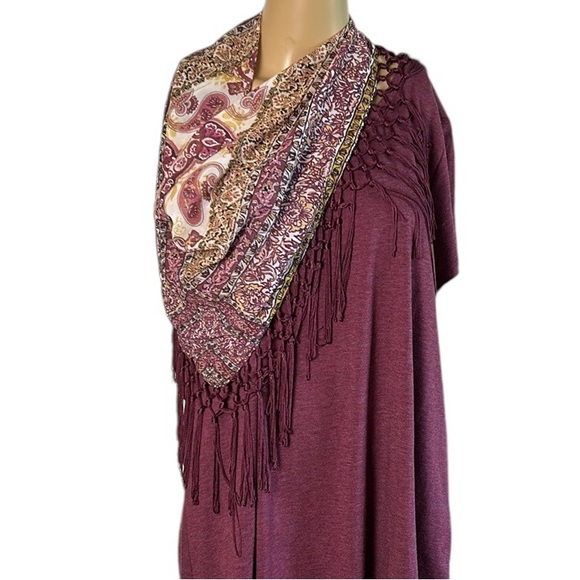 fringe scarf,attached to burgundy top, detachable,boho,macrame,western,office - Picture 14 of 14